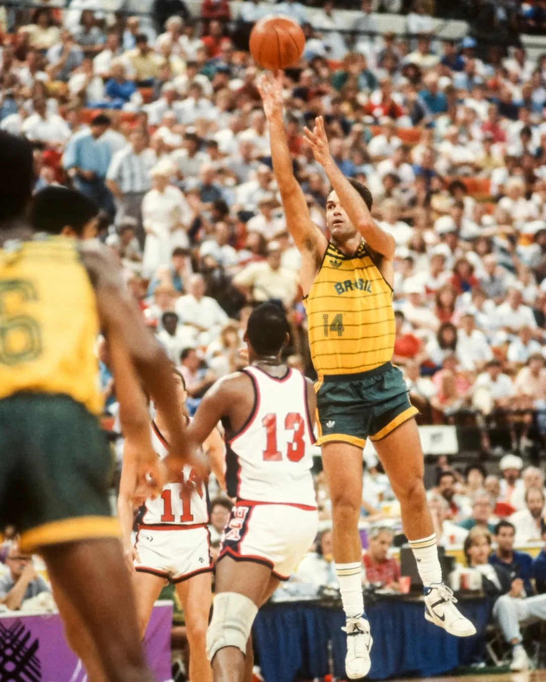 Oscar Schmidt — Jumper vs USA