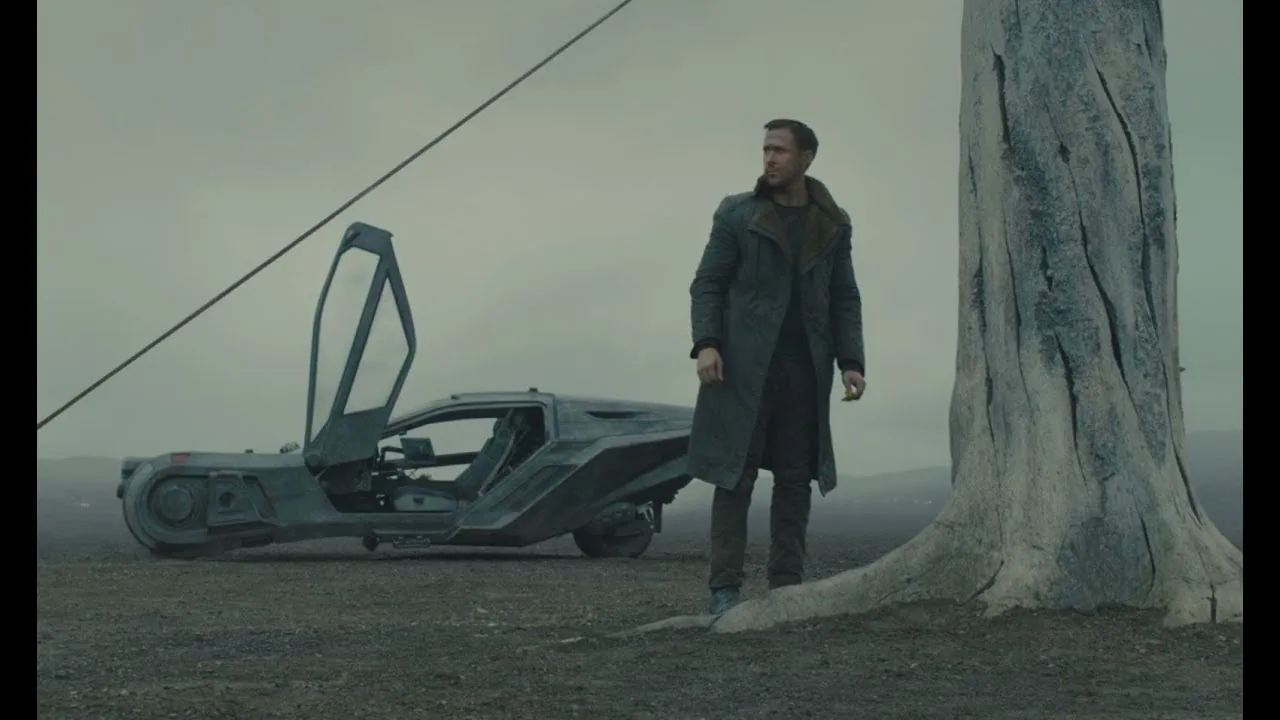 Blade Runner 2049 — K and the Dead Tree