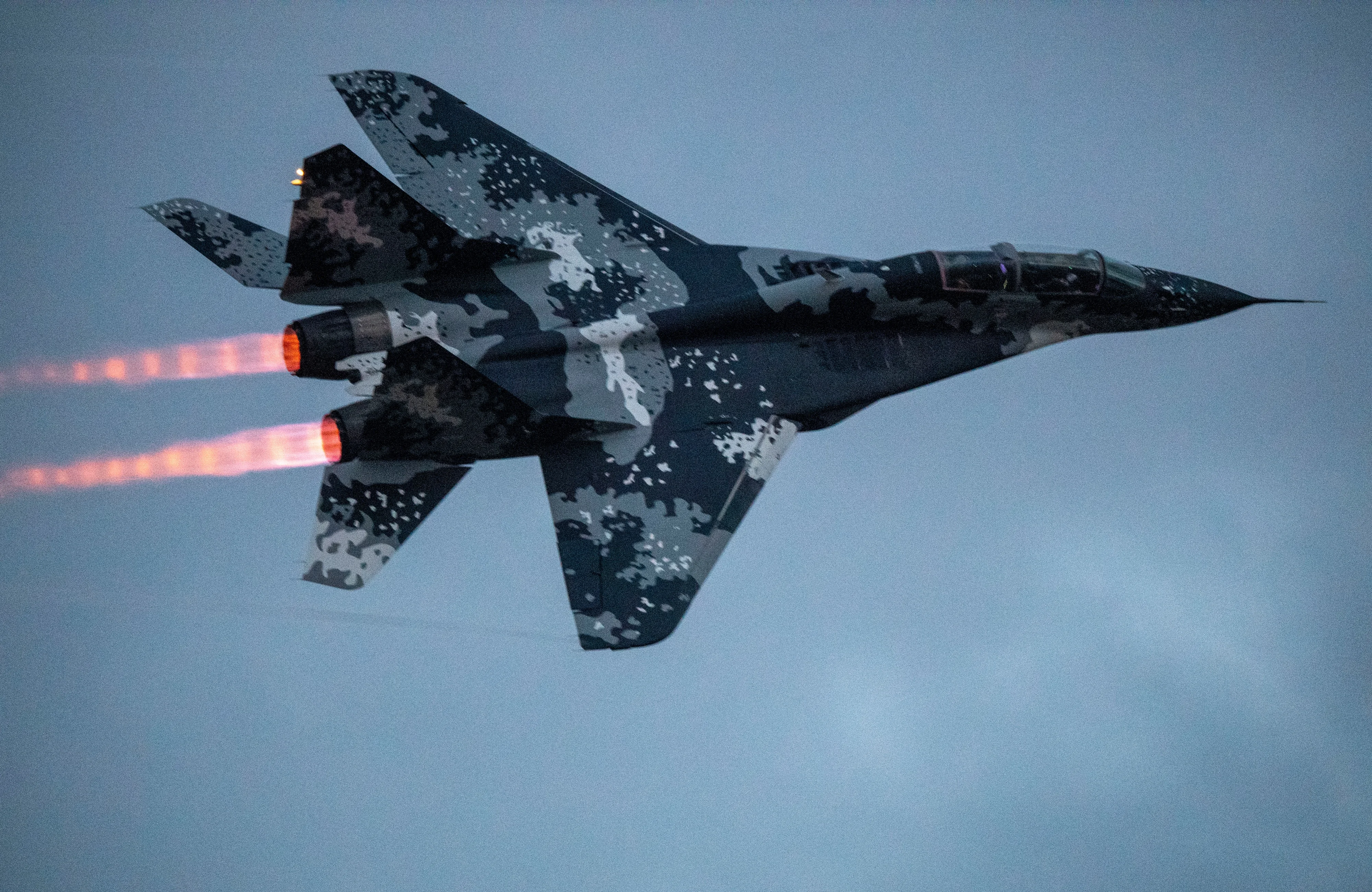 Fighter Jet Afterburner Climb