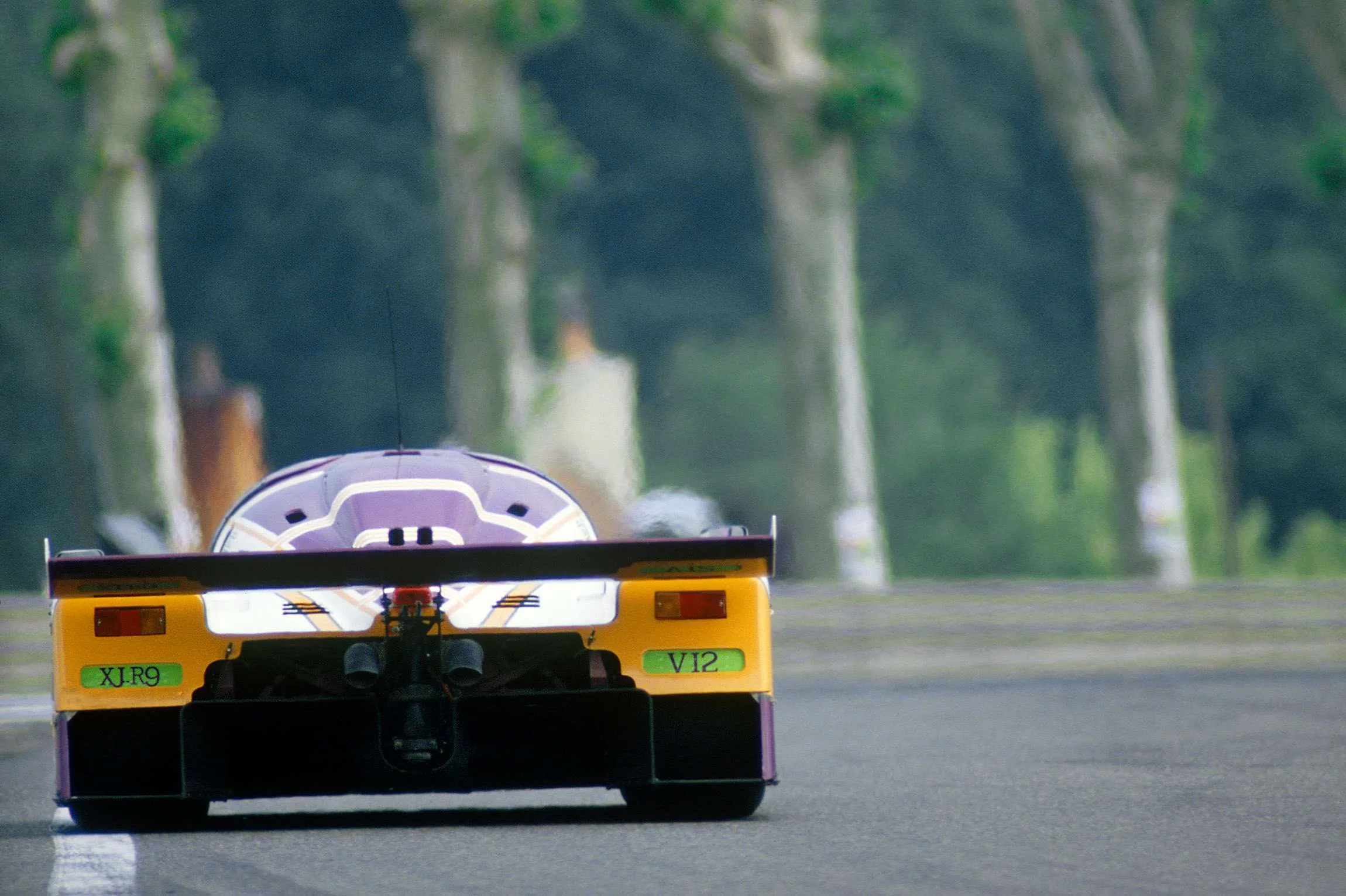 Jaguar XJR-9 — Le Mans Group C
