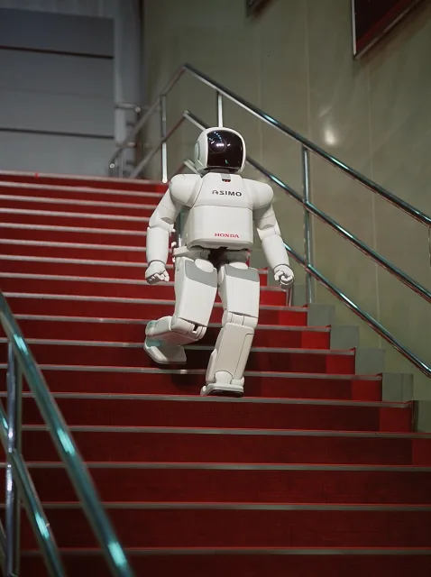Honda ASIMO Robot Descending Stairs